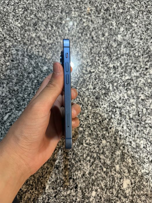 Iphone 13 mini      .