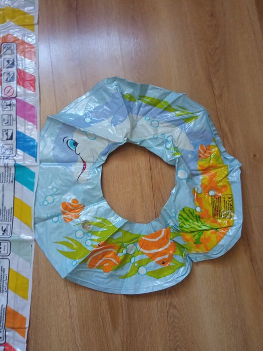 Materac plus koło do pływania