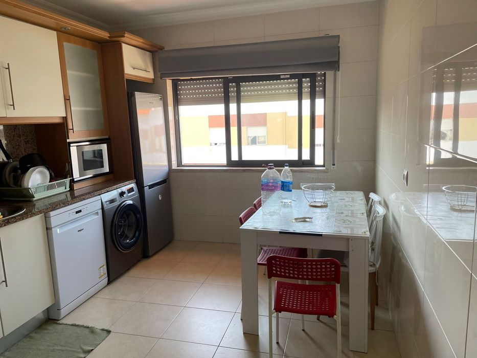 Arrenda-se Quarto em Lavradio (Barreiro) entrada imediata