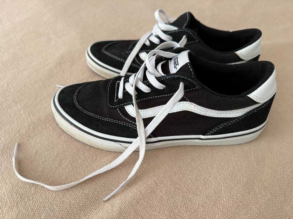 Vans Youth w bardzo dobrym stanie