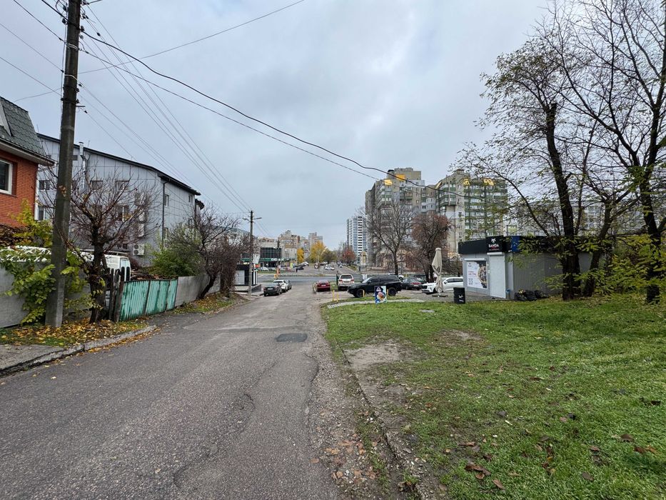 Земельна ділянка з власною ТП, спуск Дружби Народів