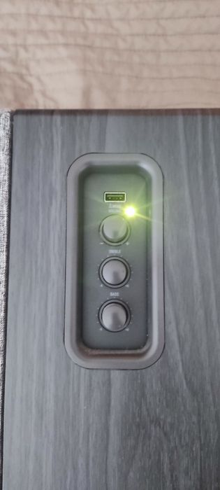 Home cinema ENERGY SISTEM monitor 4