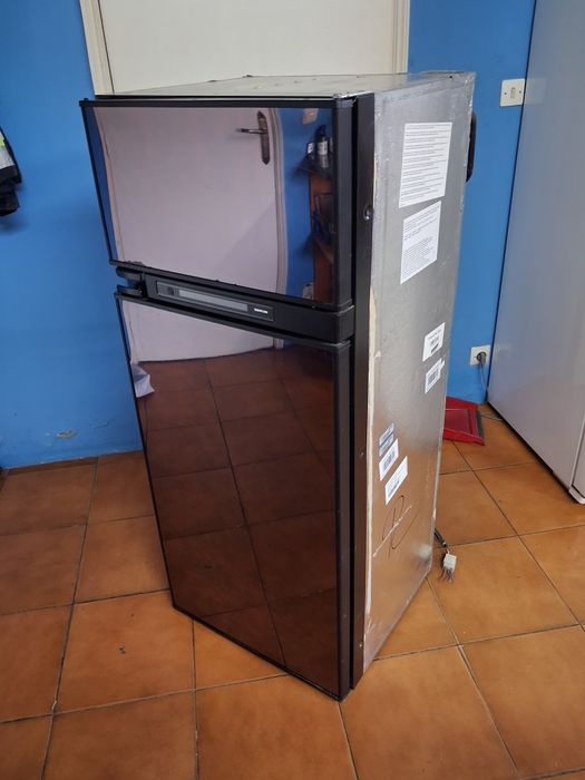 Frigorífico Trivalente para Autocaravana Thetford N3170 – Como Novo