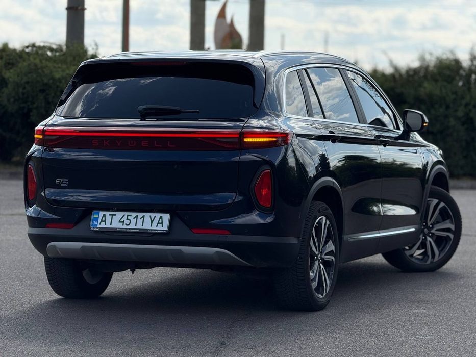 Продам авто електромобіль Skywell ET5 72 кВт