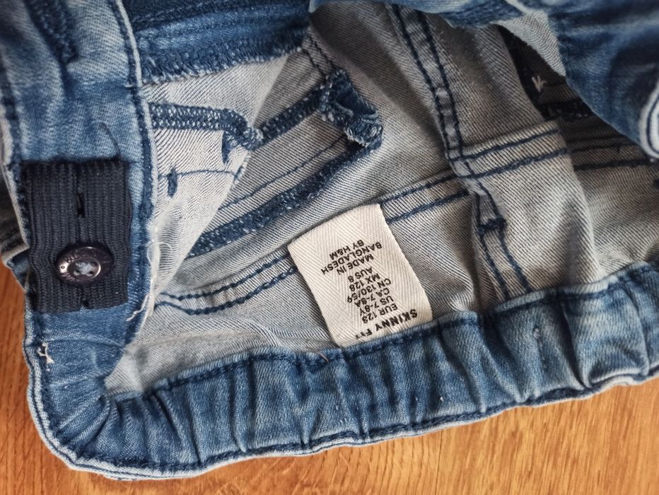 Spodnie jeansowe 122