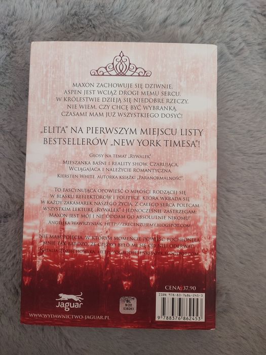 Książka młodzieżowa pt,, Elita"