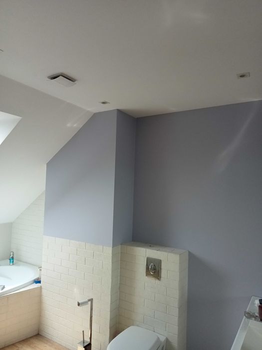 Malowanie, układanie paneli , elementy dekoracyjne mieszkań.