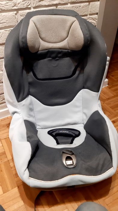 Foteliki dziecięce chicco