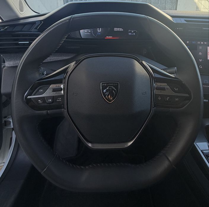Peugeot 308 SW Allure 1.5 blue-HDi