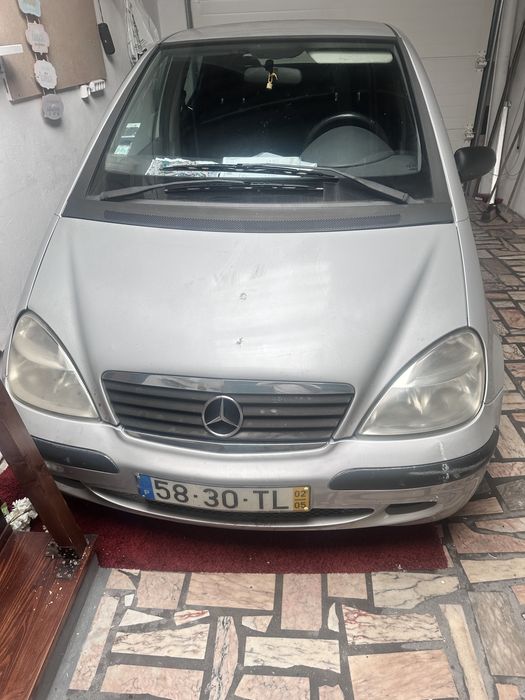 Mercedes a venda pronto a circular