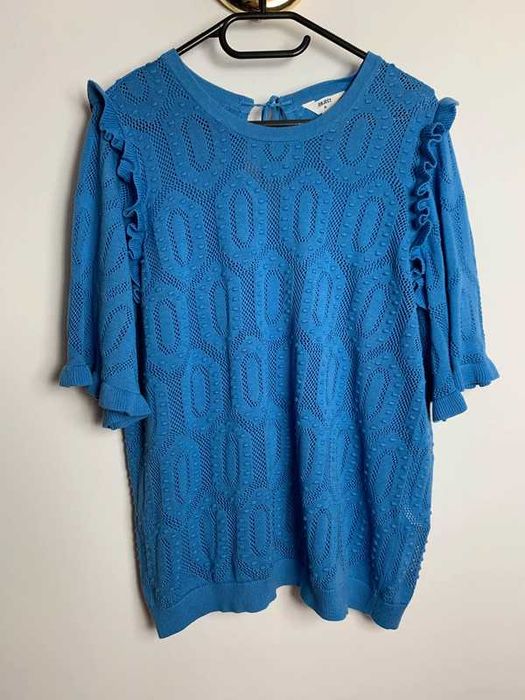 Piękny niebieski sweter na krótki rękaw ażurowy 100% bawełna