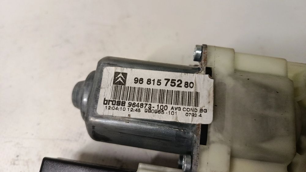 Motor vidro frente esquerdo CITROËN C4 I (LC_)