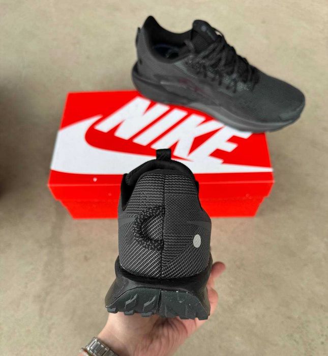 Нові кросівки Nike Pegasus Trail 5. Розміри 40-43 та 45