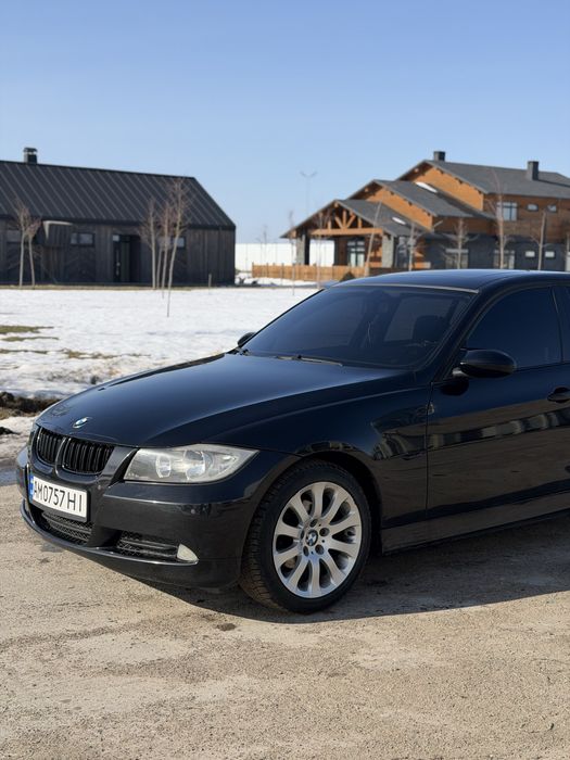 Продам авто BMW E90