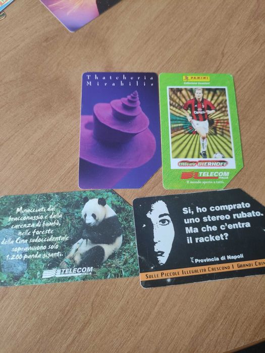 Zestaw 40 kart telefonicznych zagranicznych