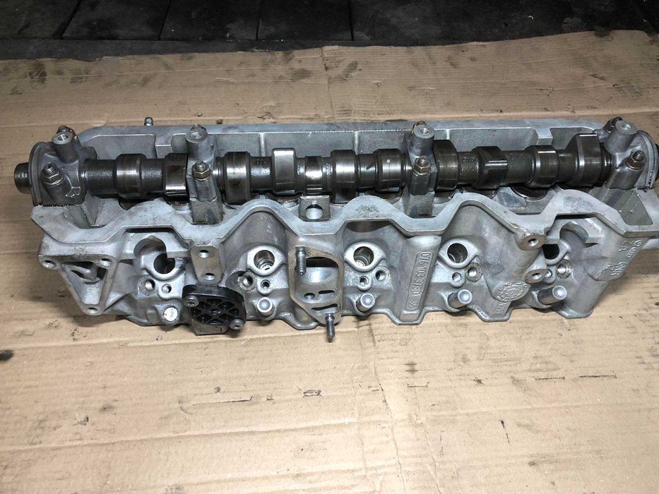 Головка блока циліндрів Volkswagen Transporter T4 2.5 tdi ГБЦ LT 2.5