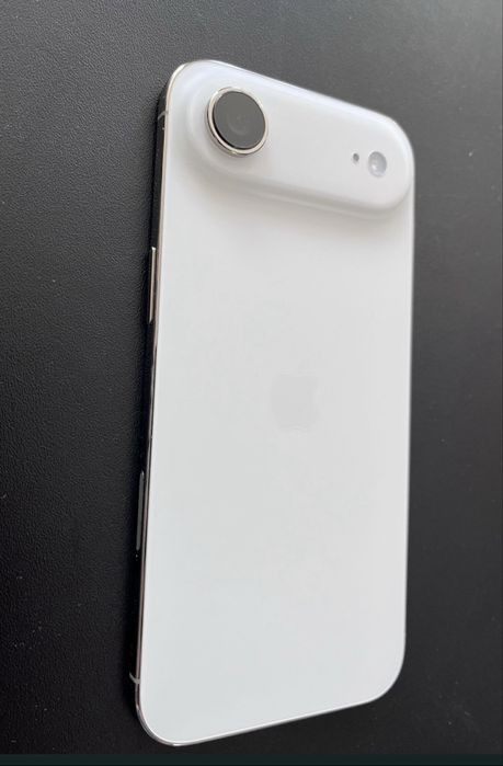 Sprzedam Iphone 17 Air