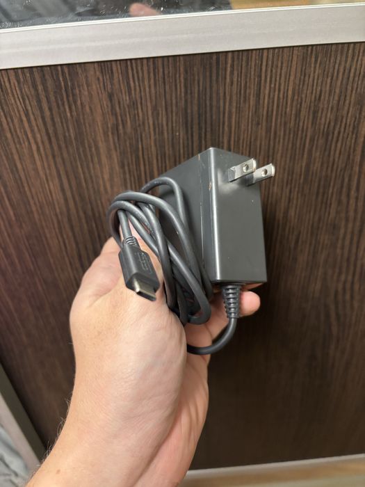 Блок  зарядки Nintendo switch  приставки