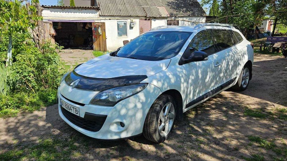 Renault Megane 2012 - 1,5 dCi, дизель, 6 ст. КПП, універсал - відмінний стан, не потребує вкладень