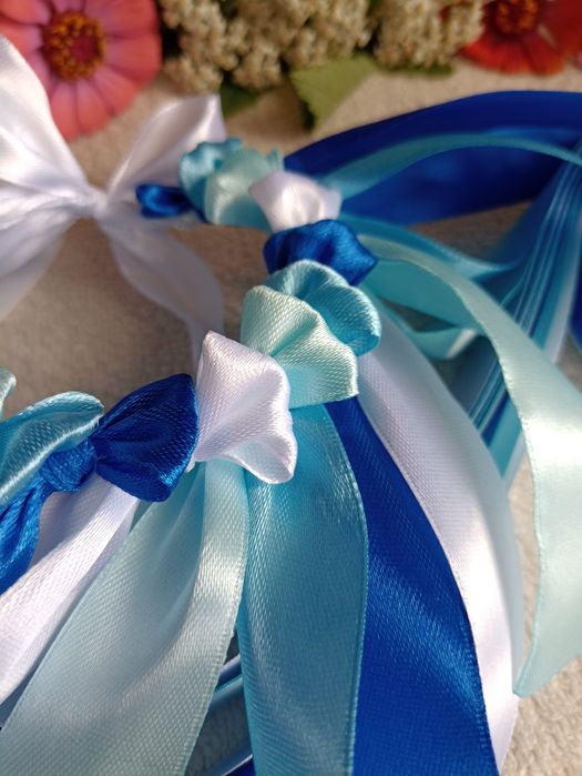 Ring oczepinowy niebieski 16 wstążek błękitny baby blue