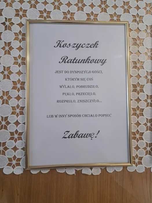 Tabliczki  koszyk ratunkowy dla Pań i Panów, księga gości, stojak