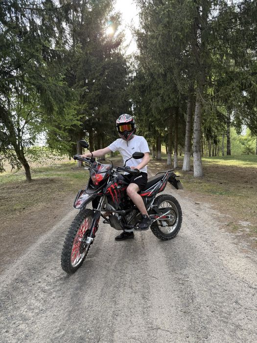 Продам Loncin 250