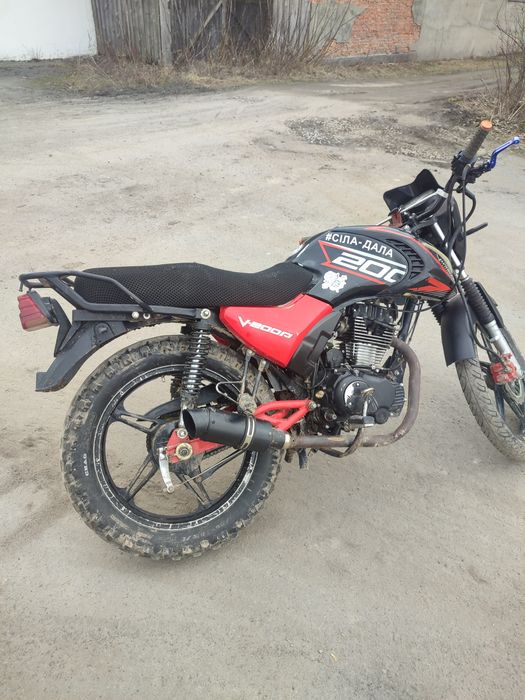 Продам мотоцикл вайпер200