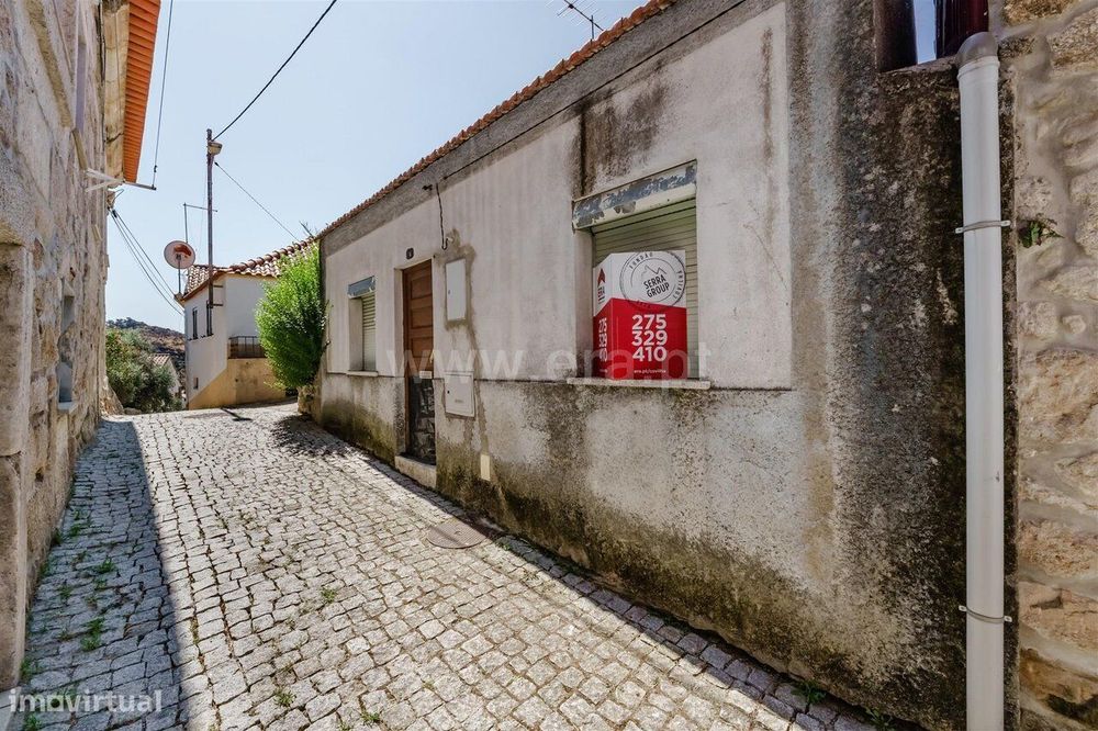 Moradia Geminada T1 / Sabugal, Bendada