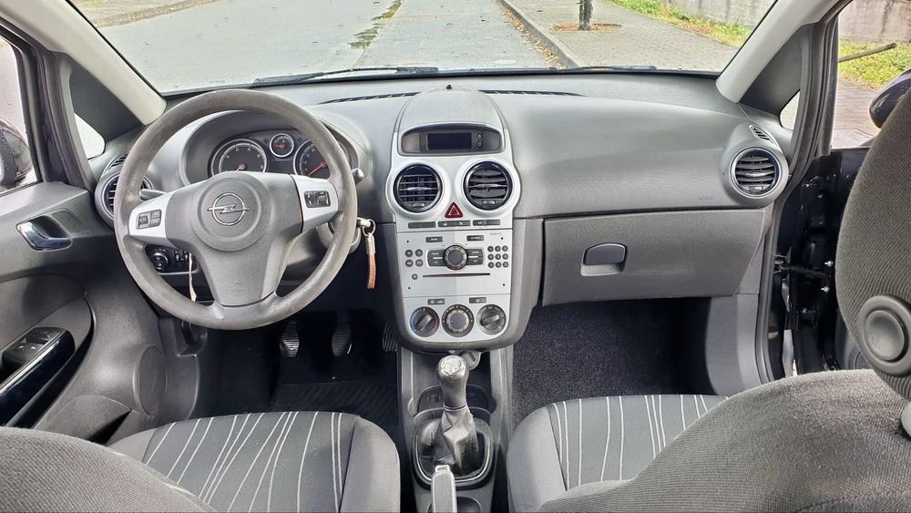 Opel Corsa 1.3Cdti-2010 Nacional