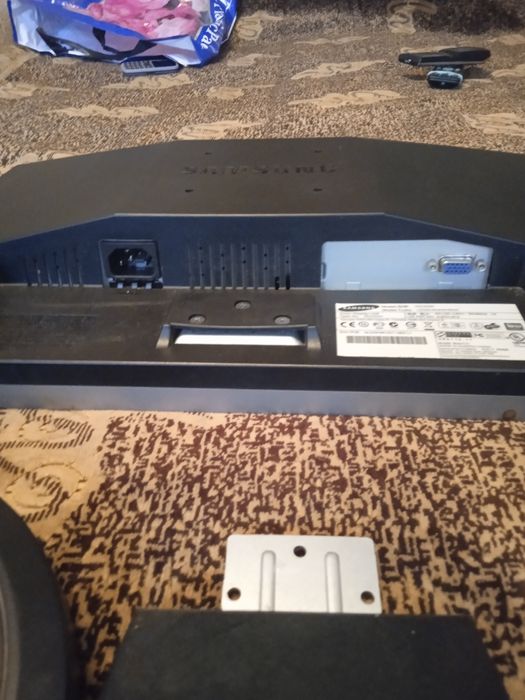 Продам монитор Samsung 2023