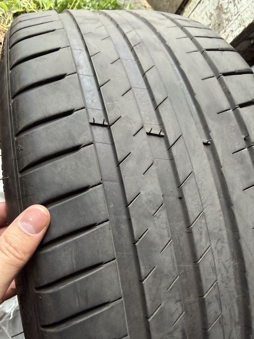 Michelin Pilot Sport 4 245 40 r19 новая