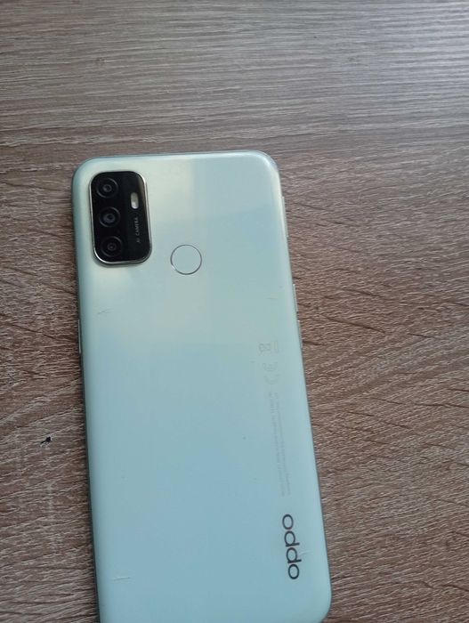 Продам телефон орро