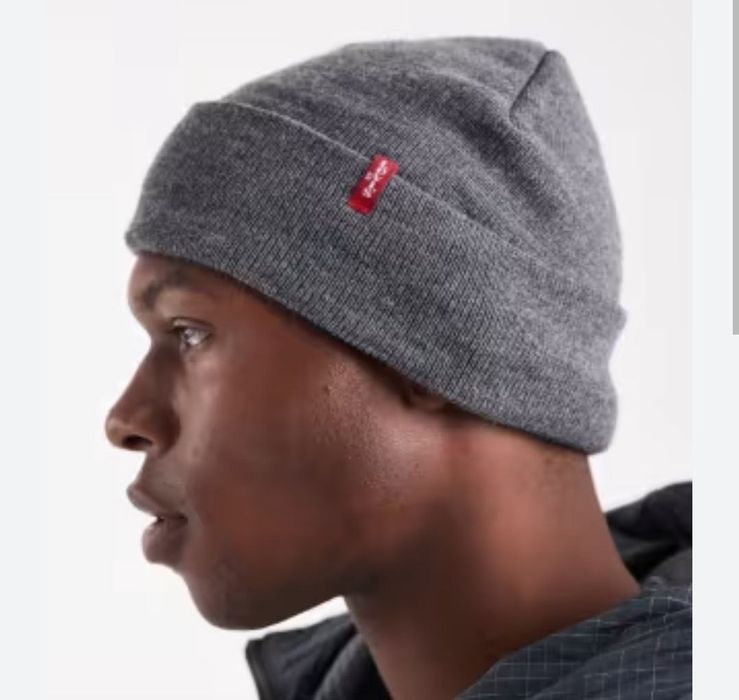 Оригінал Levi’s Slouchy Beanie black-grey 771380889 шапка