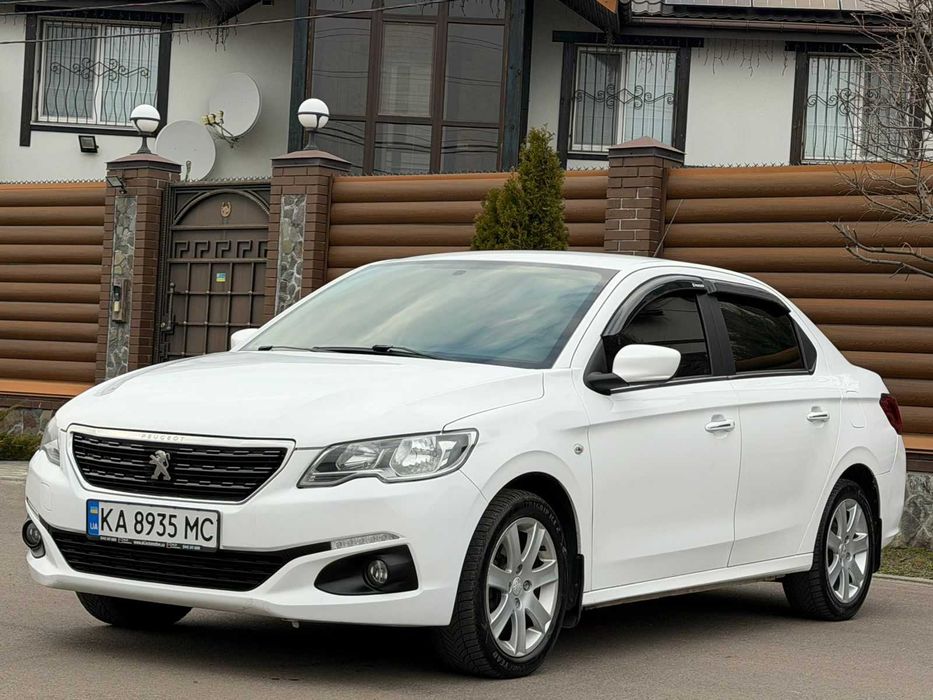 Peugeot 301 2017