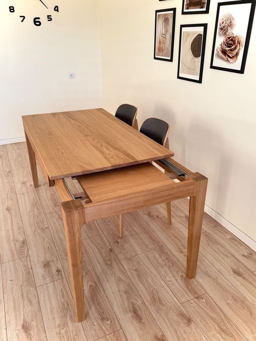 Drewniany stół-rozkładany stół dębowy-chowana dostawka dostępny