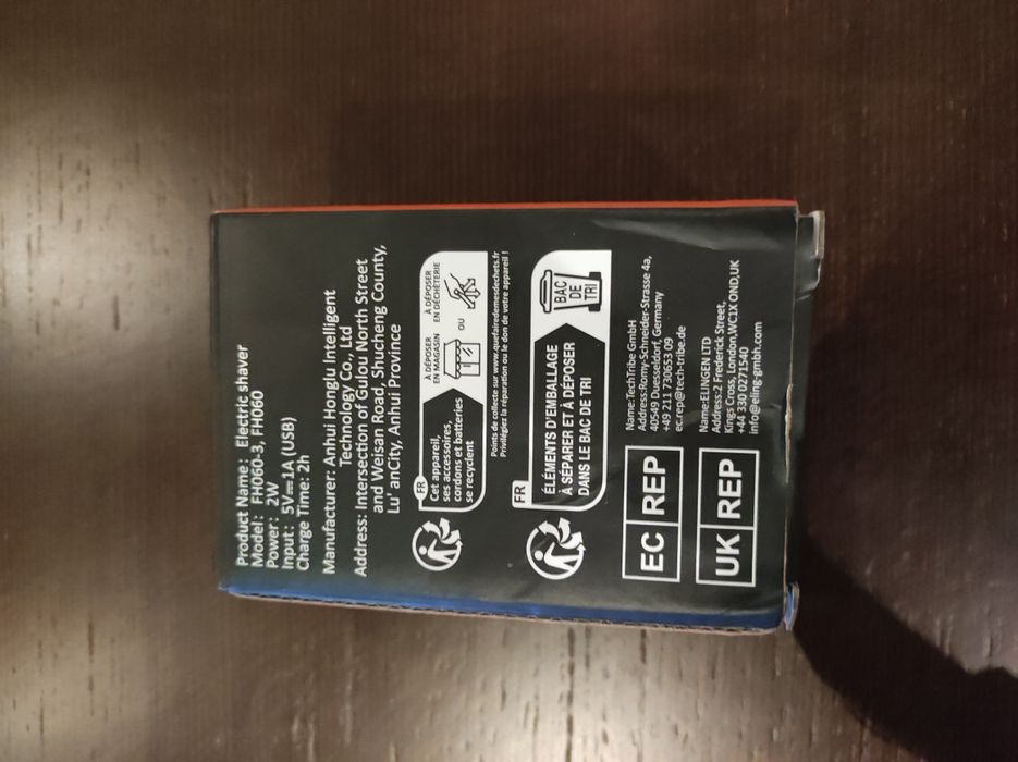 Máquina de barbear pequena nova