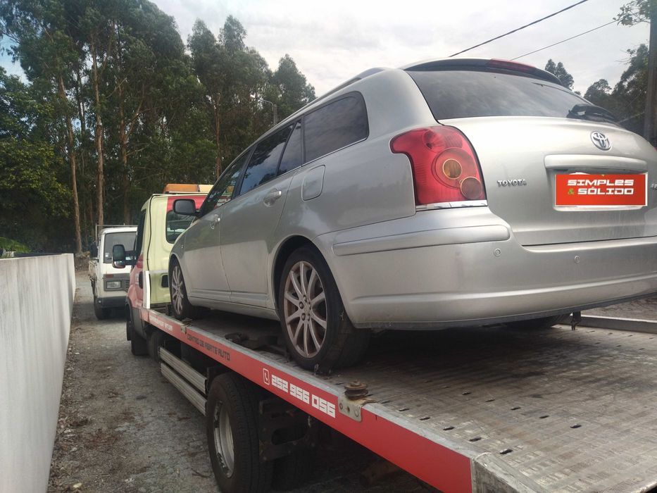 Toyota Avensis 1.8 Gasolina 2005 | PARA PEÇAS |