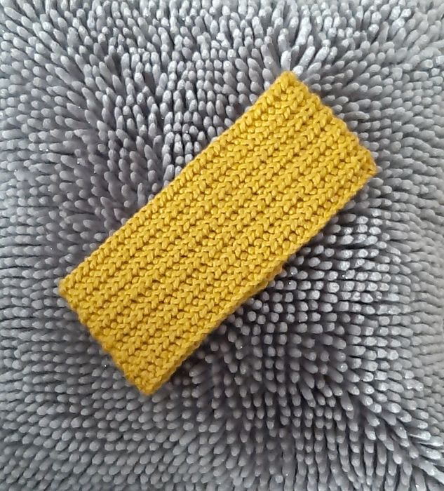 Handmade opaska z wełny na szydełku