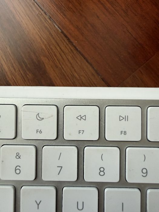 Apple Magic Keyboard471707720447447041