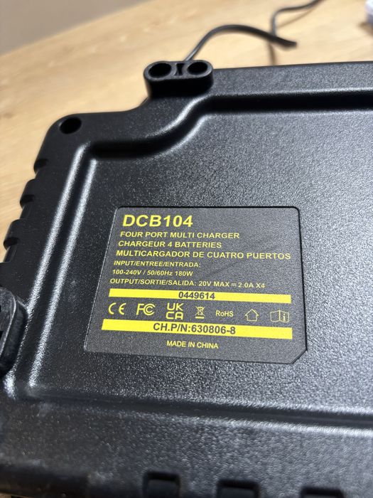 Stacja ładująca do dewalt zamiennik dcb104 12v 20v 180w
