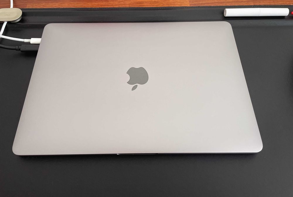 Apple MacBook Pro 13'' Retina | touch bar | SSD 250GB