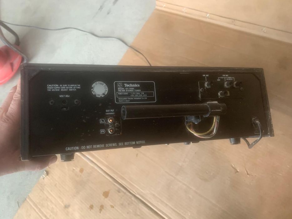 Technics ST-7600