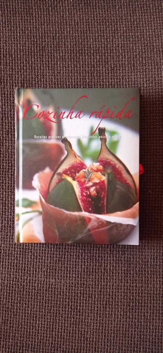Livro  Cozinha Fácil