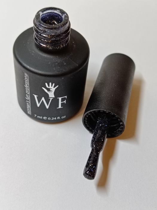 Гель лак з світловідбиваючим ефектом