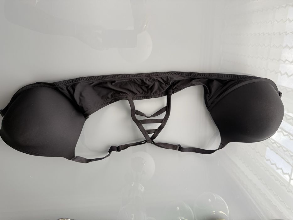 Victoria Secret biustonosz