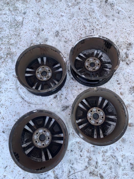 Продам Диски на VW eGolf R16 5*112