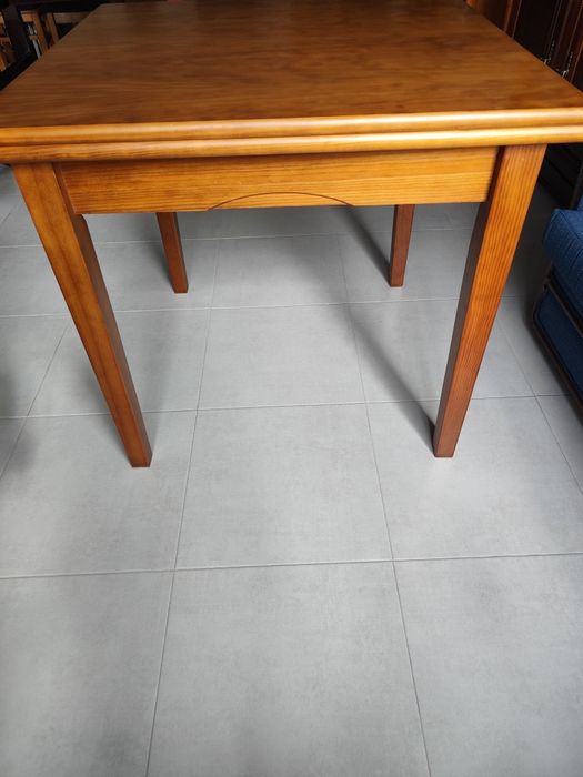 Mesa de sala extensível