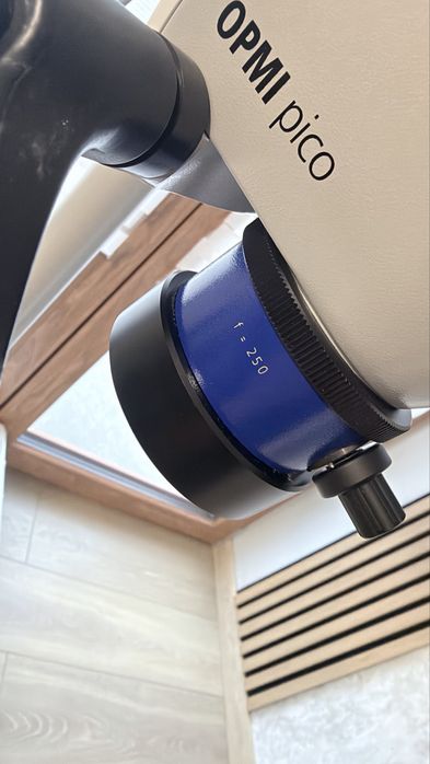 Mikroskop stomatologiczny Carl Zeiss Pico S100 jezdny