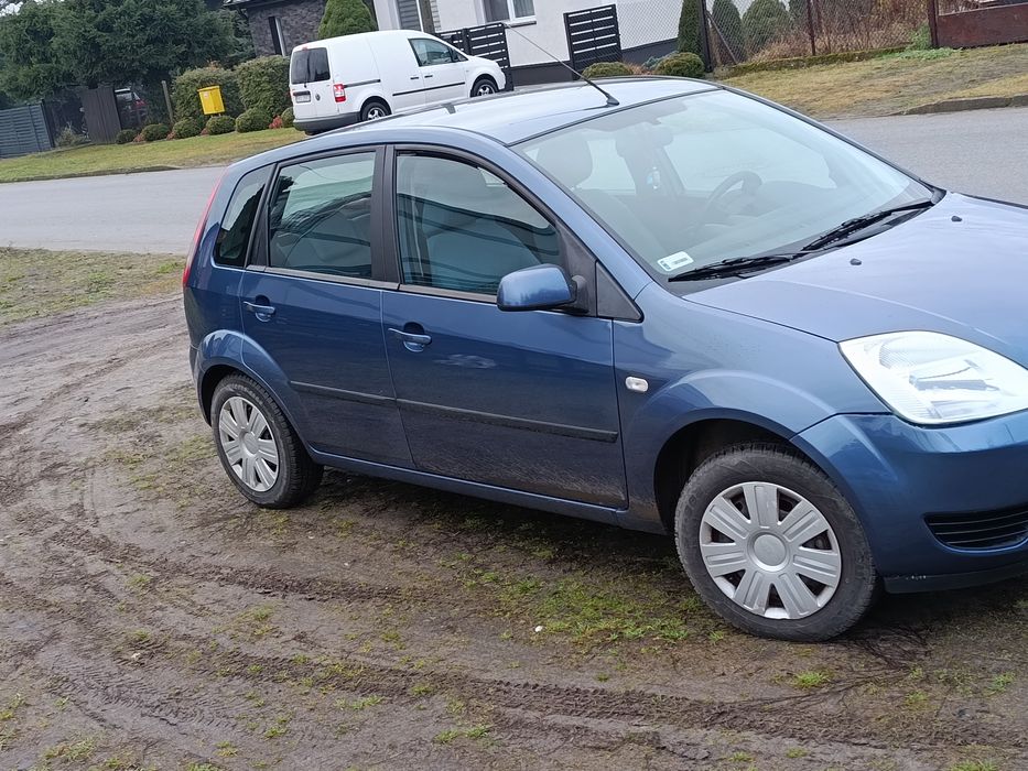 Ford Fiesta ładnie utrzymana , klima, zadbana