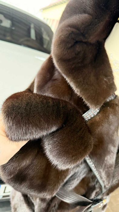 Шикарна норкова шуба , НОВА, хутро BLACKGLAMA